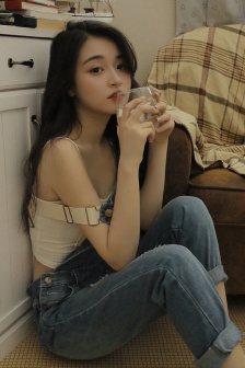 六月之蛇